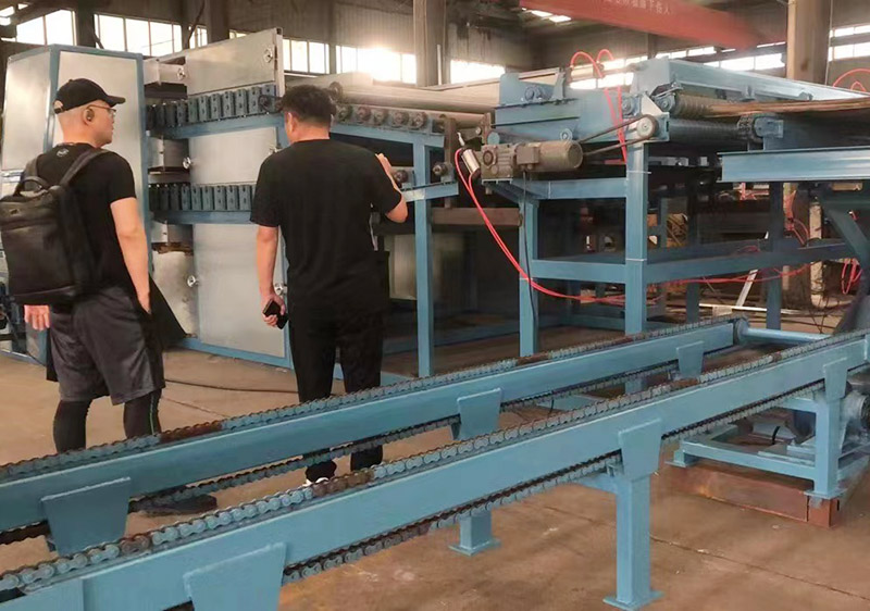 單板嘿嘿视频在线观看