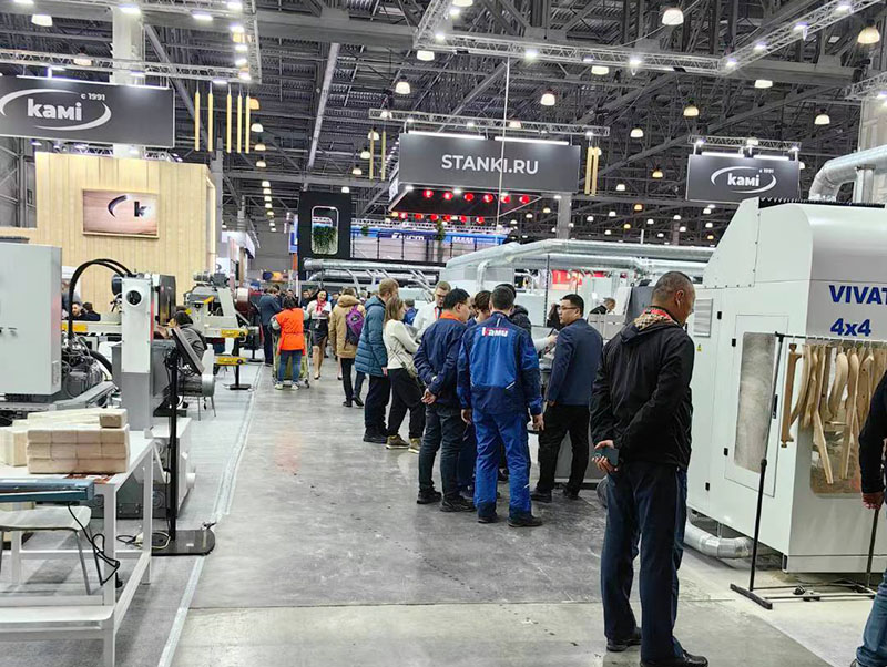 單板嘿嘿视频在线观看